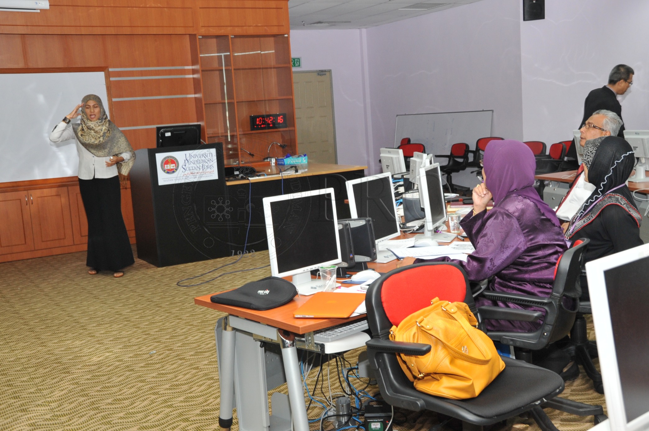 PRO 13 01 pelan PRO 6422